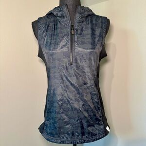 CBUK Women's Wind Resistant Swish Camo Printed Half Zip Pullover Vest Women’s S